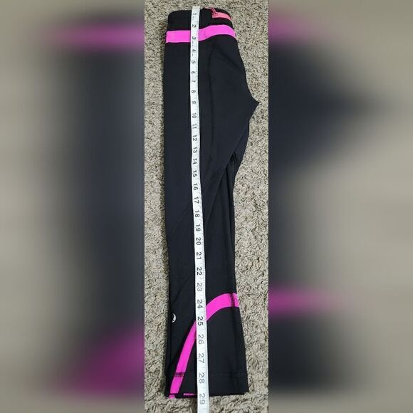 Lululemon Run Inspire Crop Leggings Size 2 Black Pink Luxtreme - Picture 5 of 8